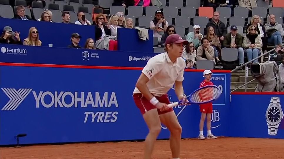 De Minaur nos 'oitavos' do ATP 500 de Hamburgo