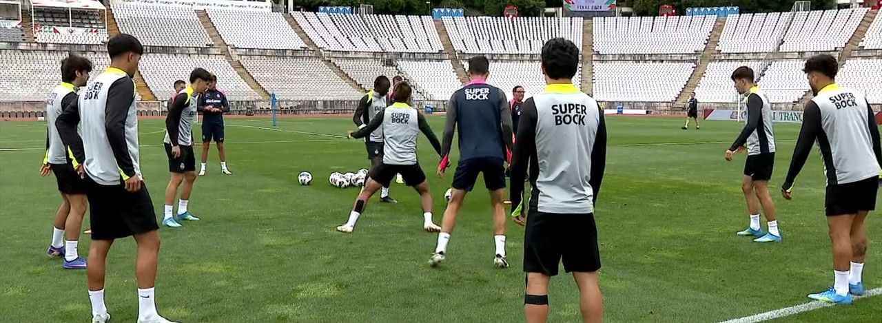 Sirenes soam em Alvalade com Jamor à espreita