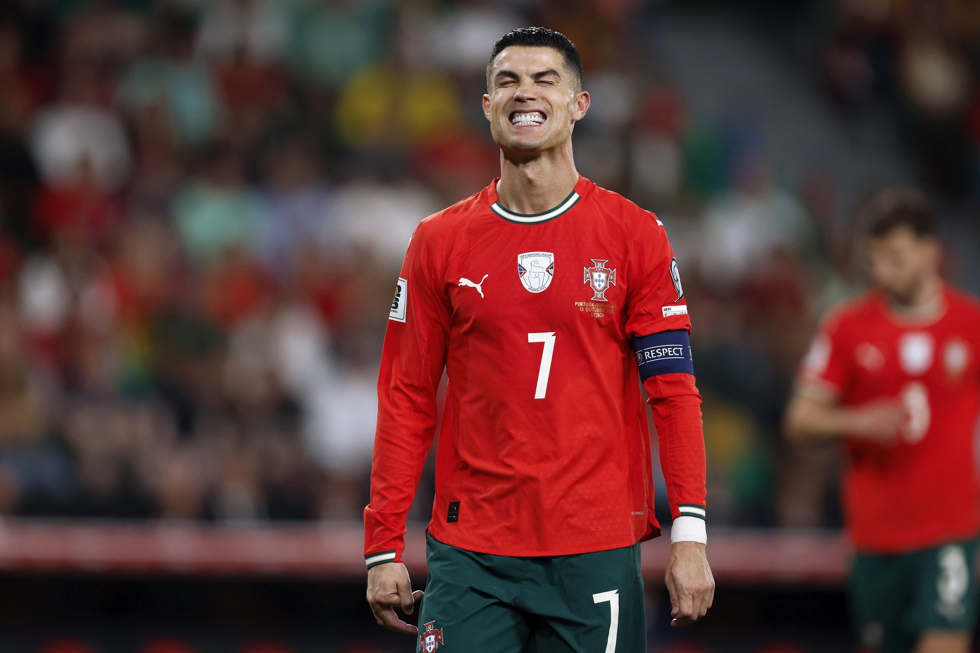 António Simões critica Ronaldo